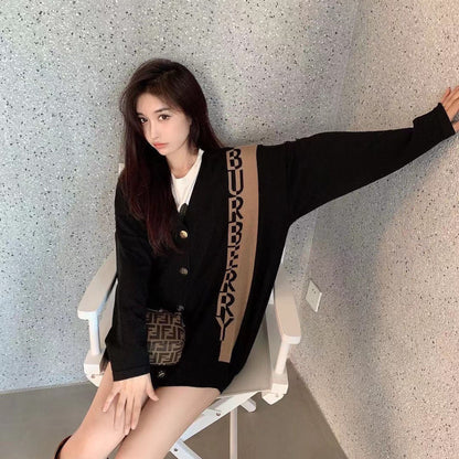 🥼Burberry カーディガンセーター【50%オフ+送料無料】