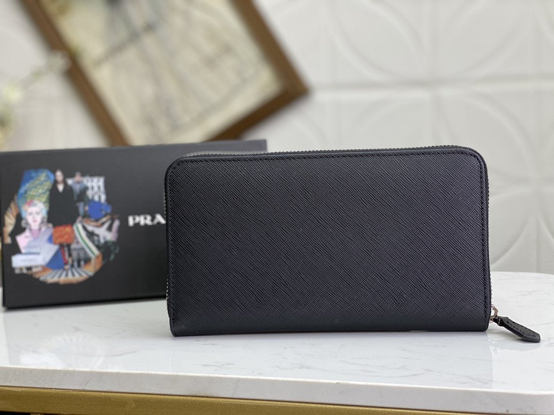 PRADA(プラダ) 財布 21x12cm