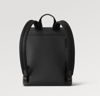 シルエットが美しい Louis Vuitton ファストライン バッグパック M21367