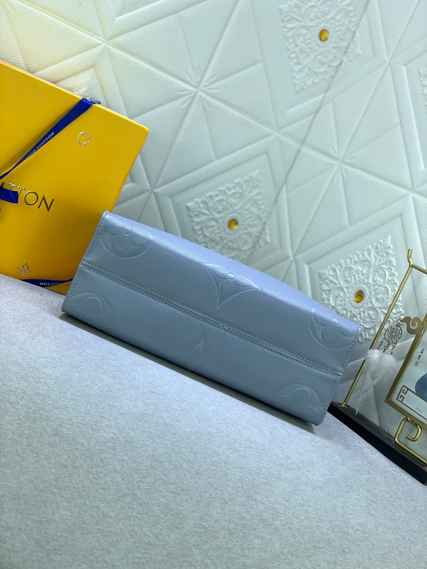 Louis Vuitton(ルイヴィトン) ONTHEGO ミディアム ハンドバッグ