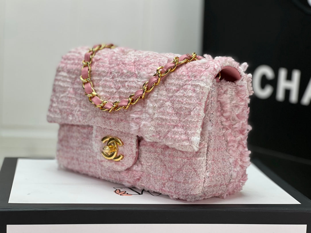 Chanel MINI CLASSIC FLAP BAG 1116