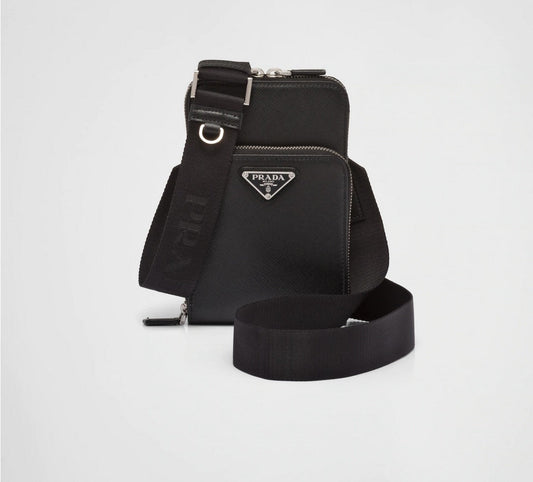 PRADA*ロゴ サフィアーノレザー スマートフォンケース ブラック