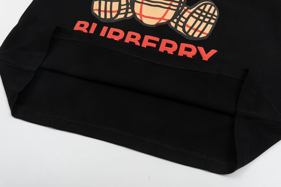 🔥2 つのうち 1 つが無料になります🔥🔥【BURBERRY 公式旗艦店】バーバリー Tシャツ ご好評に付き再入荷！
