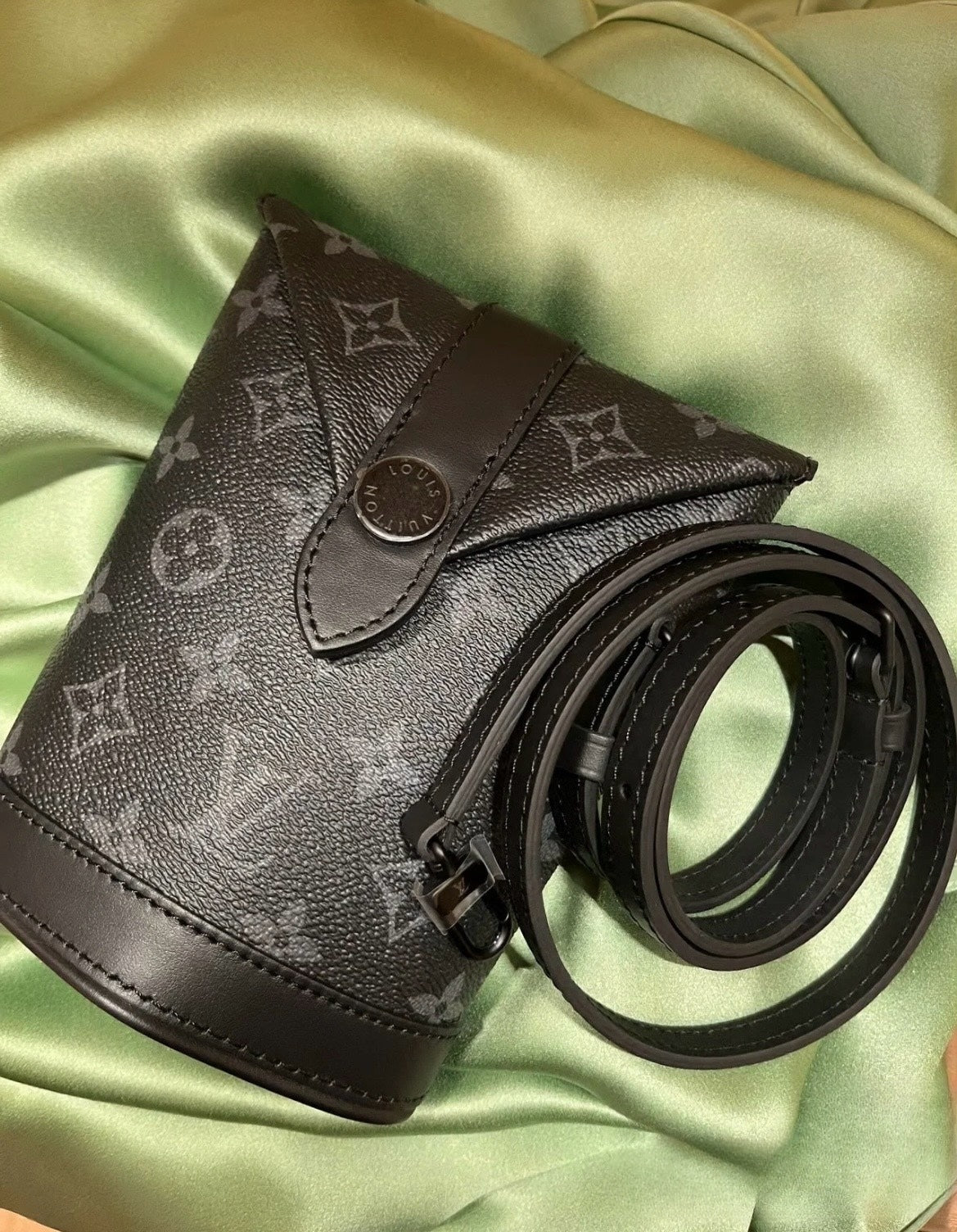 【ギフトにも♪】ルイヴィトン★ショルダーバッグ ポーチ