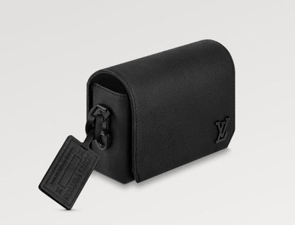 高機能でおしゃれ♪【LOUISVUITTON】ミニショルダーバッグ