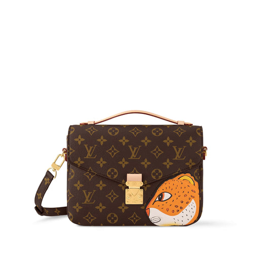 LouisVuitton モノグラムキャンバスボディにグレイン牛革のレオパードパッチ付き M47203 M40780