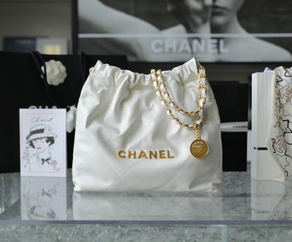 Chanel 22 Small
