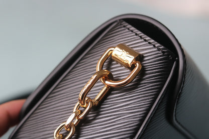 Louis Vuitton 多用途な ショルダーバッグ【ツイスト WEST】人気 M50397 M24566 M24548 M24549