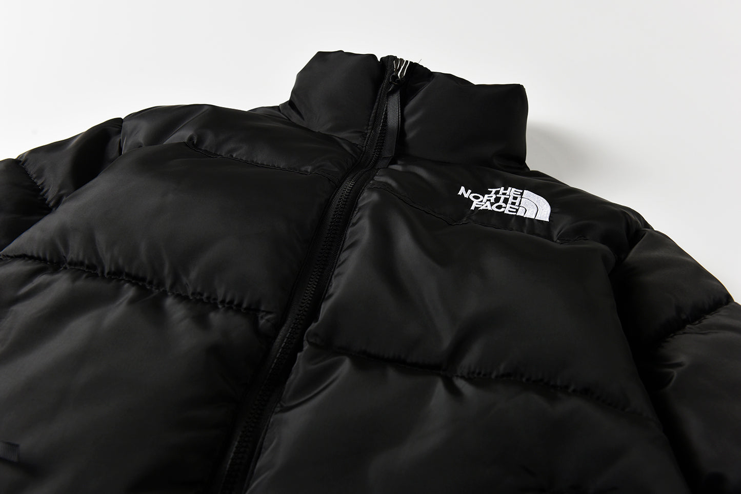 【The North Face 公式 旗艦店】ダウンジャケット ご好評に付き再入荷！10色