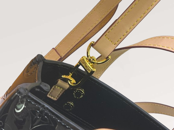 【24SS】Louis Vuitton ルイヴィトンリード PM ショルダーバッグM24028 M24144