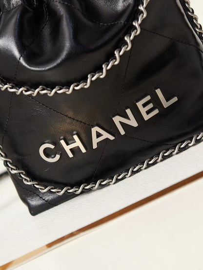 CHANEL 22 Bag Mini AS3980