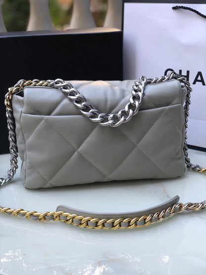 Chanel 19 medium 1161