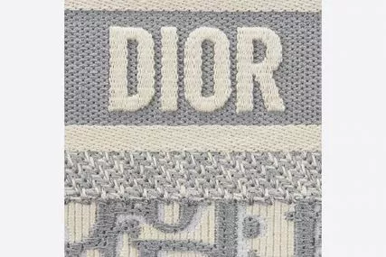 【DIOR】(大人気)BOOK TOTE ブックトート【送料無料】