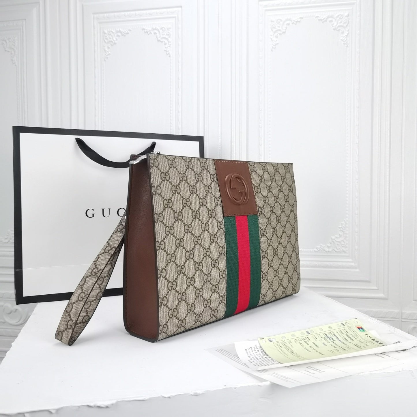 Gucci(グッチ)クラッチバッグ 31.5x24x6cm