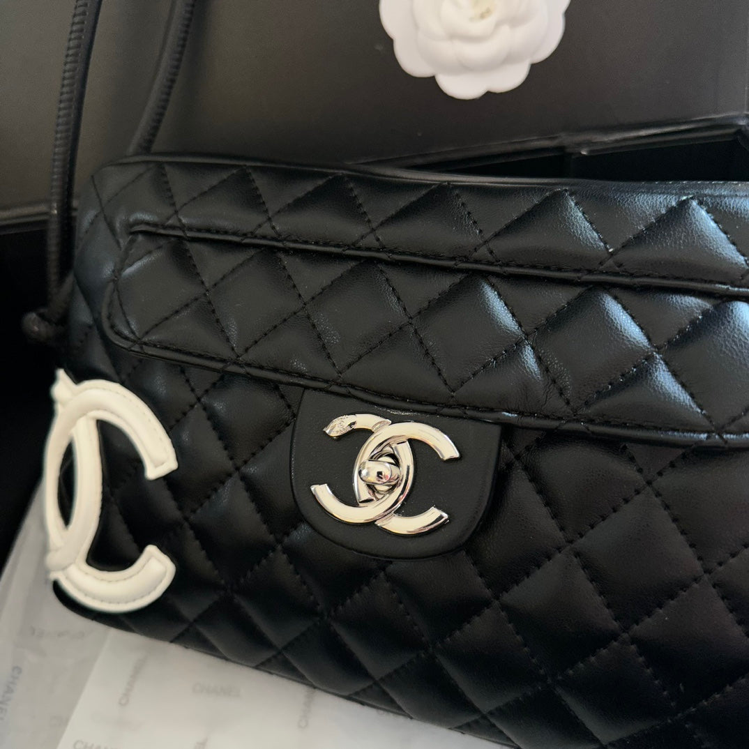 CHANEL 中古バッグ シャネル お宝級 康鵬カメラバッグ