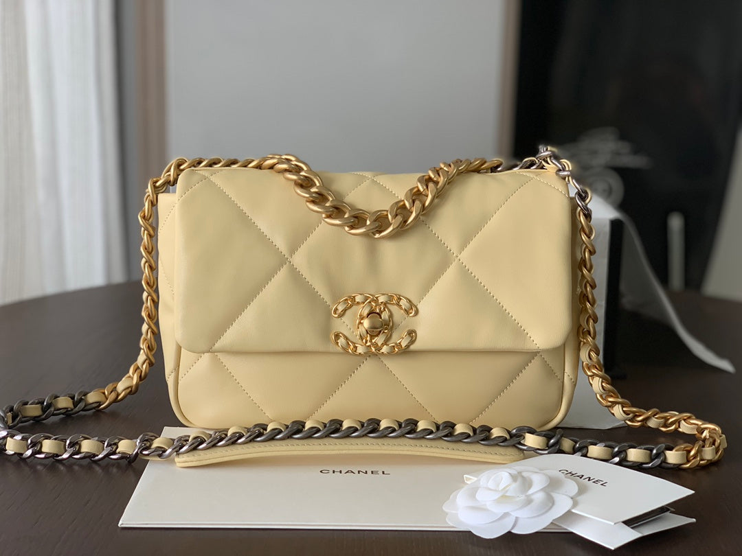 Chanel 19 small 1160