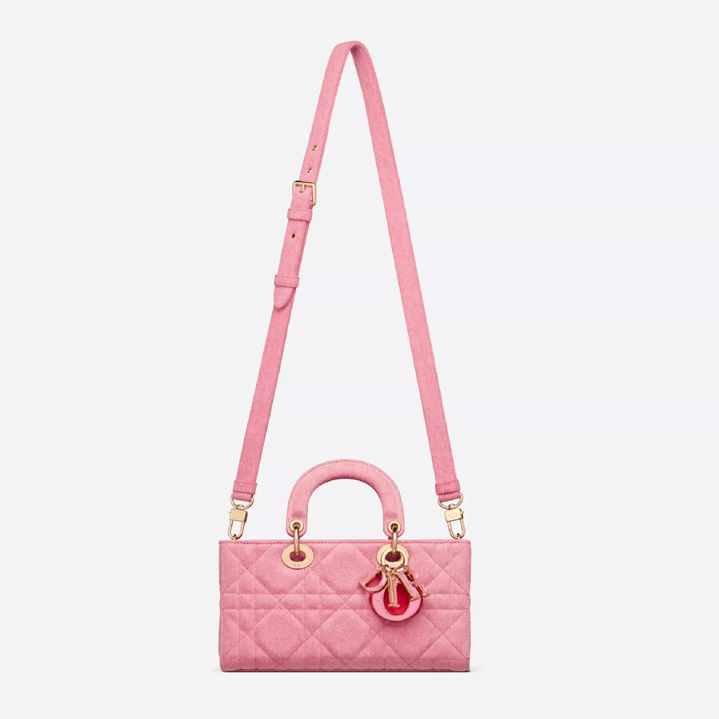 【DIOR】 LADY D-JOY 雑誌掲載！泉里香さん愛用の夏感あふれる新作バッグが登場！