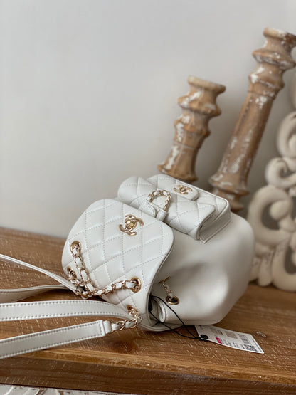 CHANEL 2022 DUMA 2908