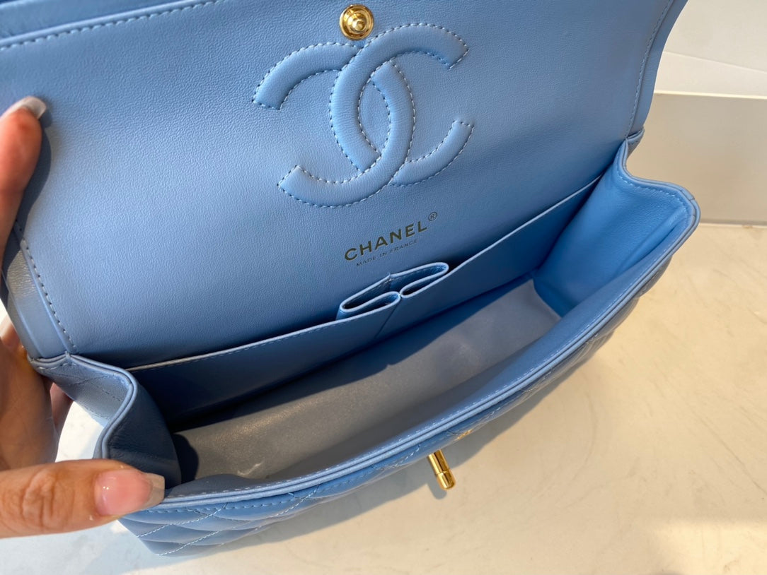 Chanel Flap Bag 1112