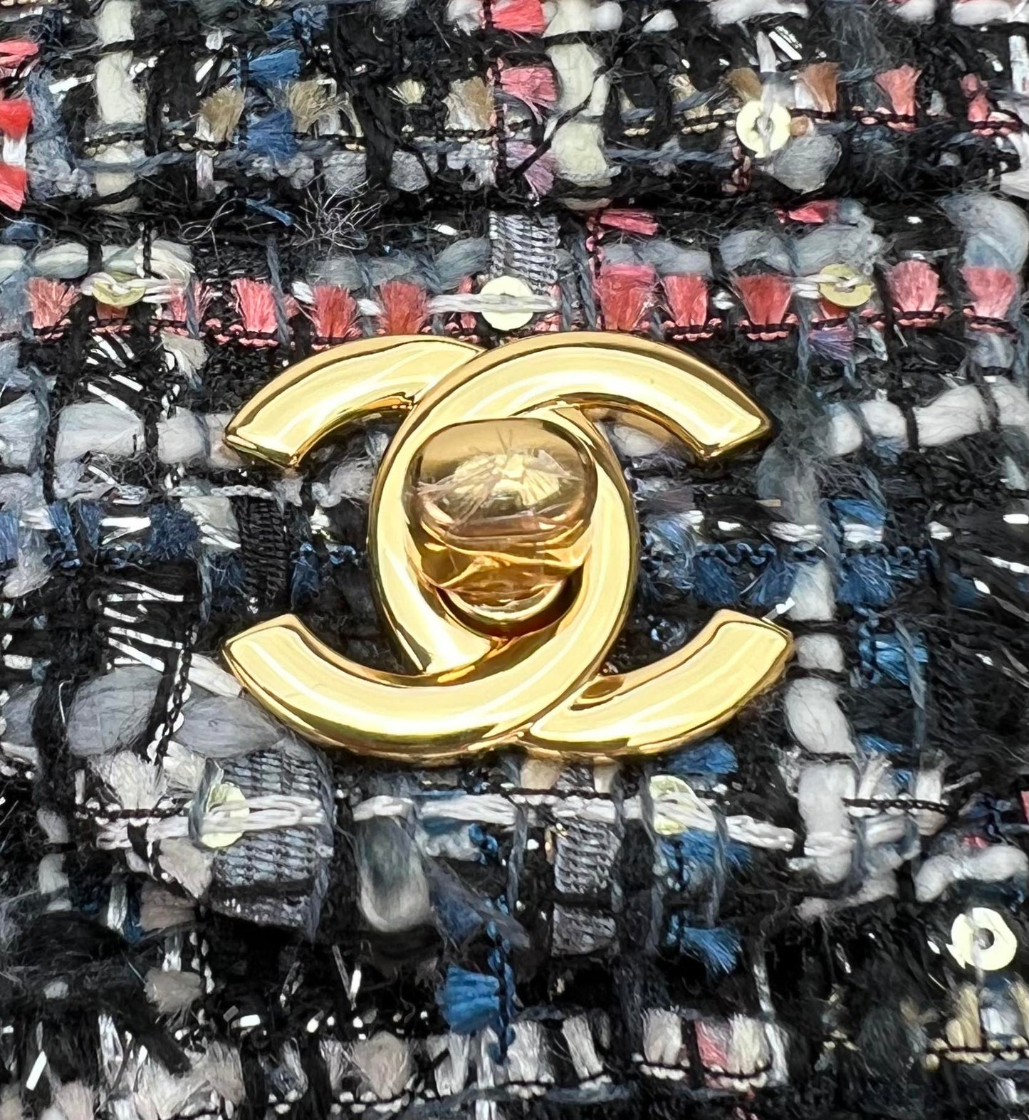 Chanel MINI CLASSIC FLAP BAG 1116