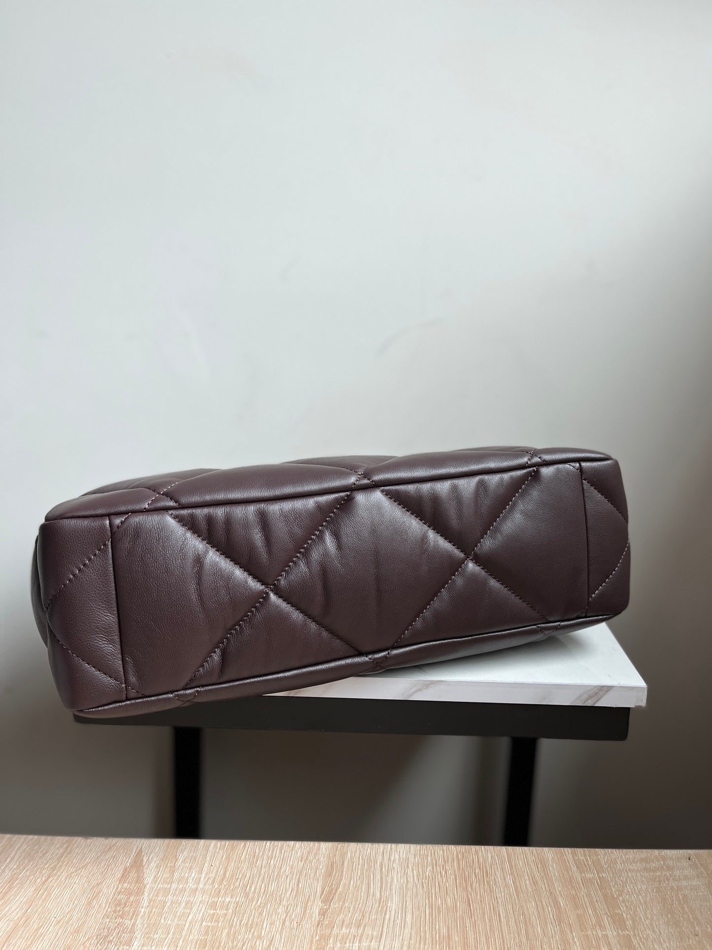 CHANEL 19 SHOPPING BAG 3360