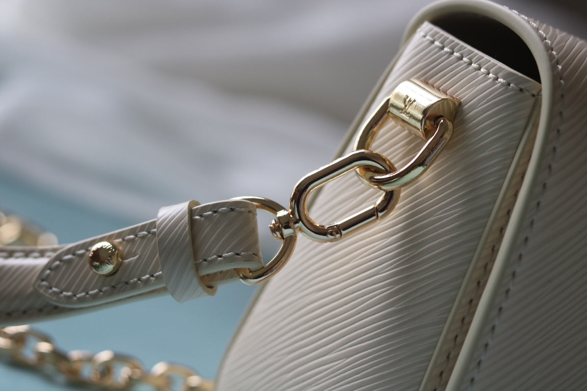 Louis Vuitton 多用途な ショルダーバッグ【ツイスト WEST】人気 M50397 M24566 M24548 M24549