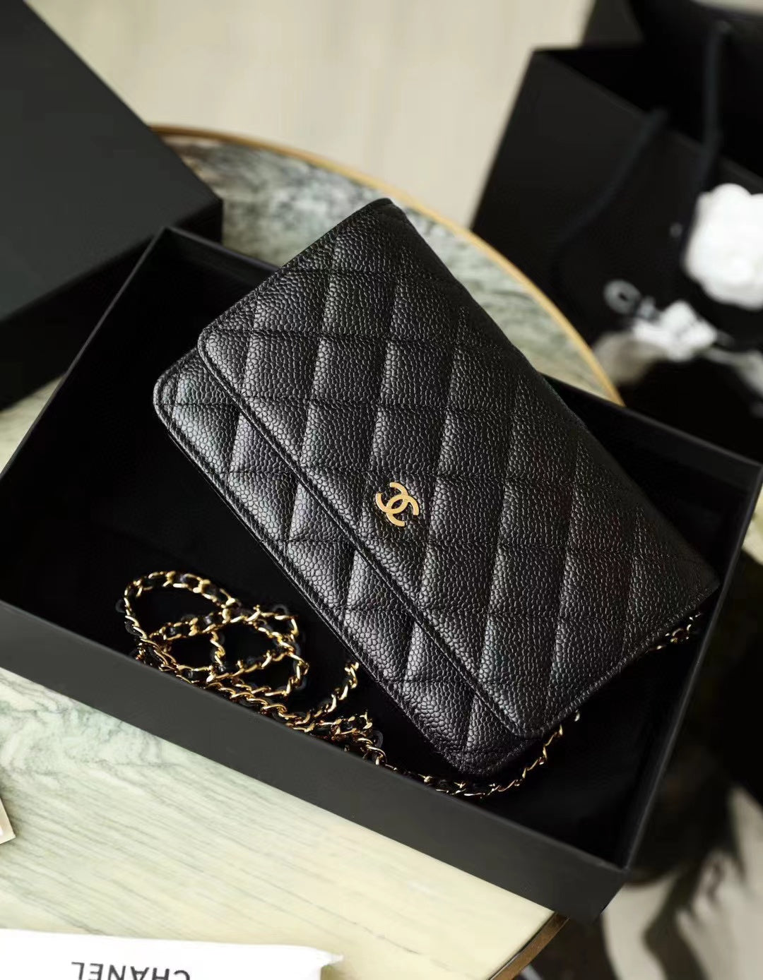 CHANEL WALLET ON CHAIN A33814