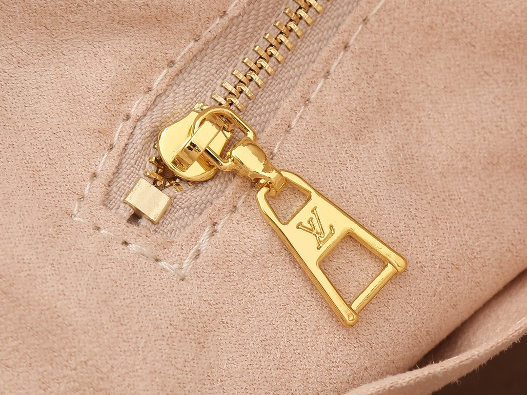 【LOUIS VUITTON】LV 新品ONTHEGO ミディアム ハンドバッグ