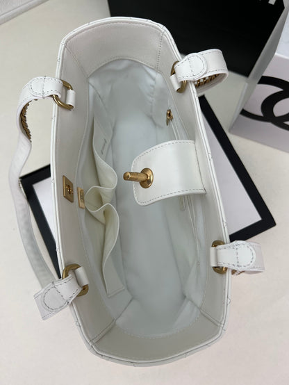 Chanel SHOPPING BAG AS3508