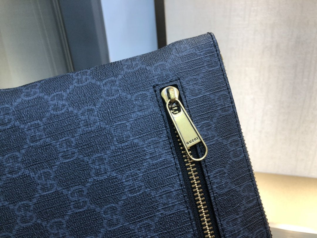 Gucci(グッチ)クラッチバッグ 27X17X3cm