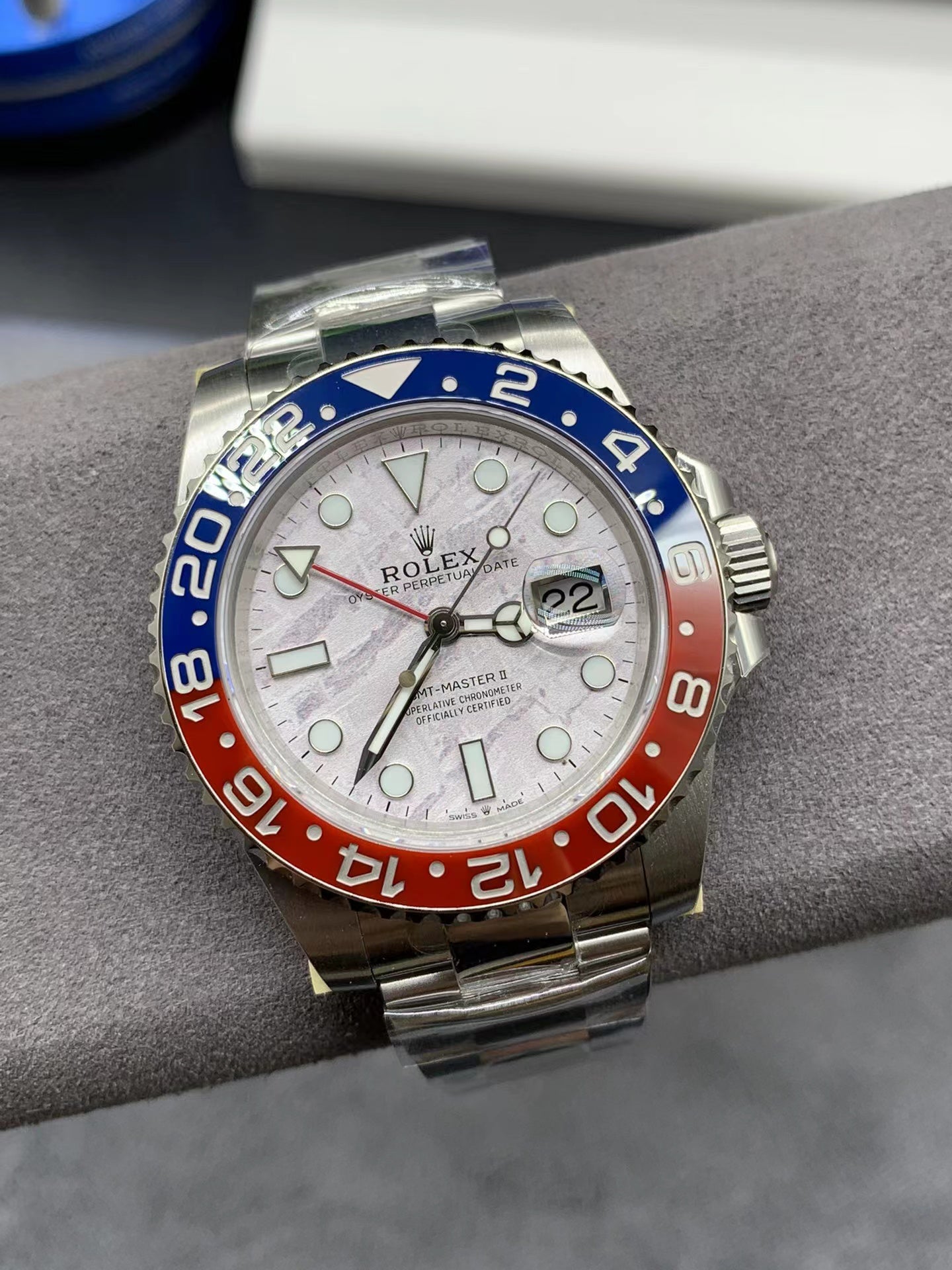 ロレックス GmtマスターⅡ 自動巻き ブラック 文字盤 ホワイトゴールド 126719BLRO-0002