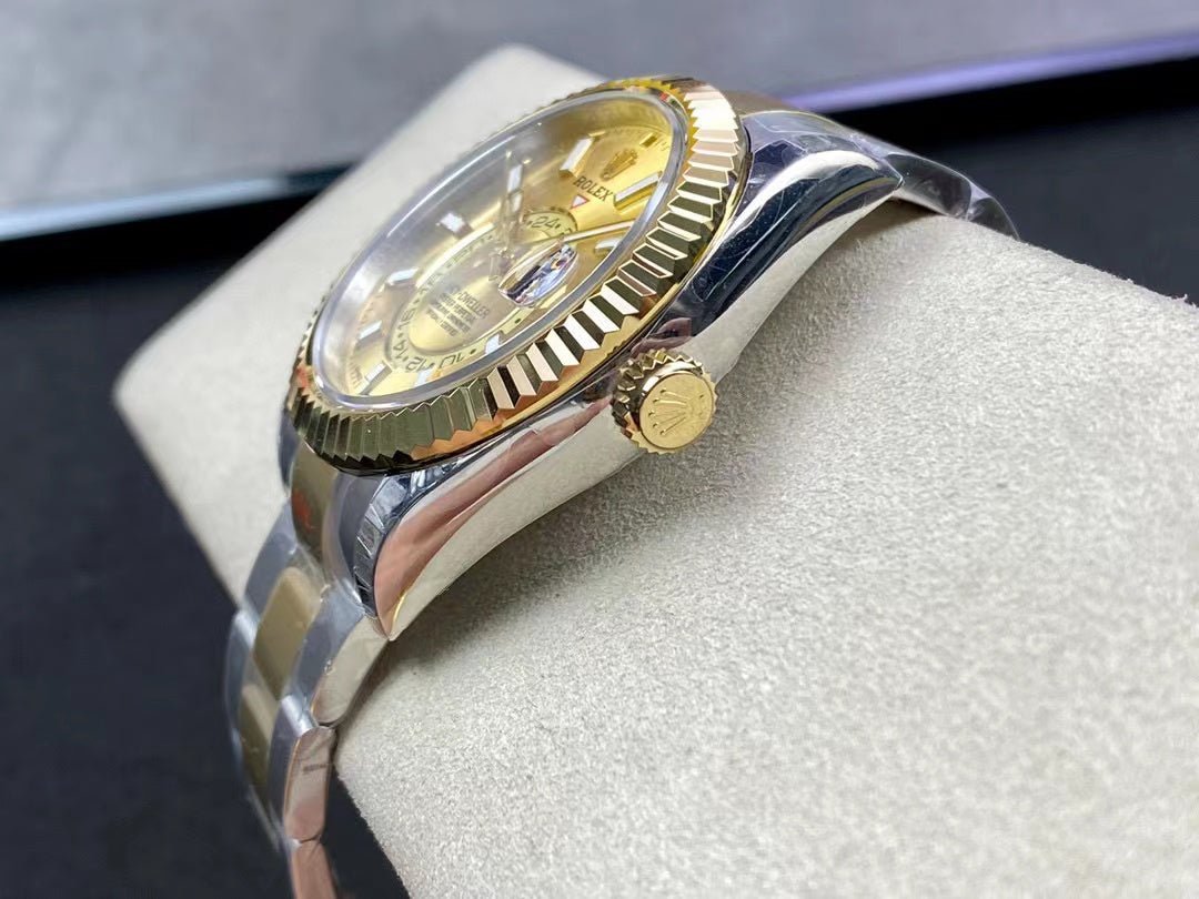 ロレックス スカイドゥエラー ランダムROLEX SKY-DWELLER 326933
