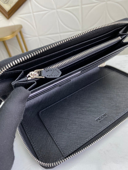 PRADA(プラダ) 財布 21x12cm