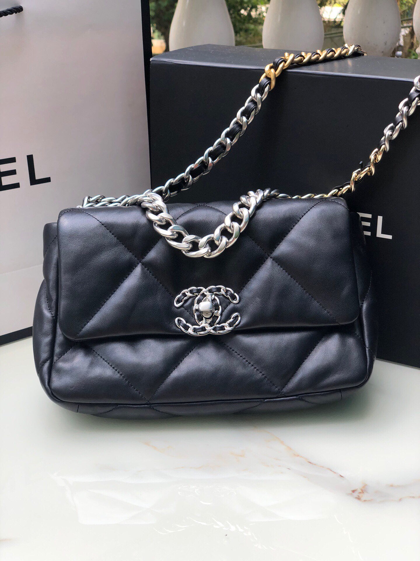 Chanel 19 small 1160