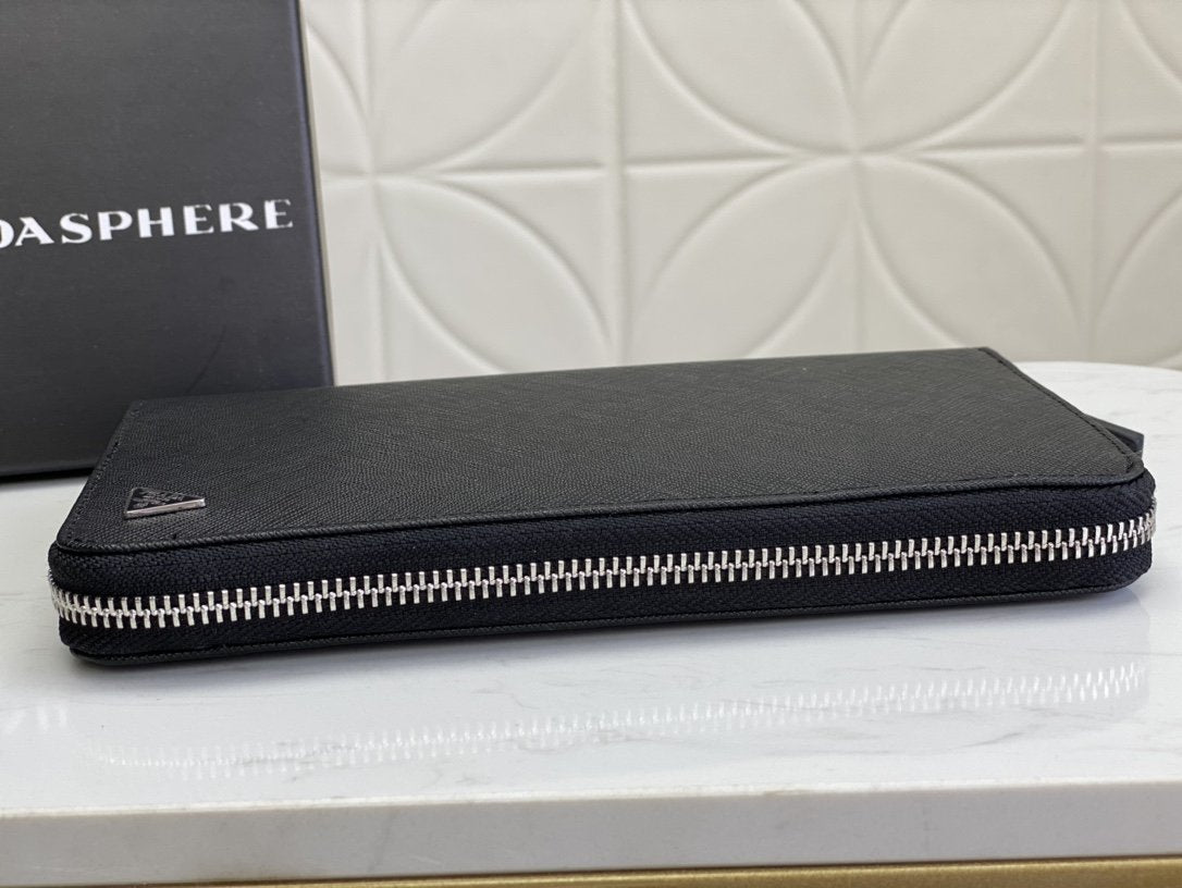 PRADA(プラダ) 財布 21x12cm