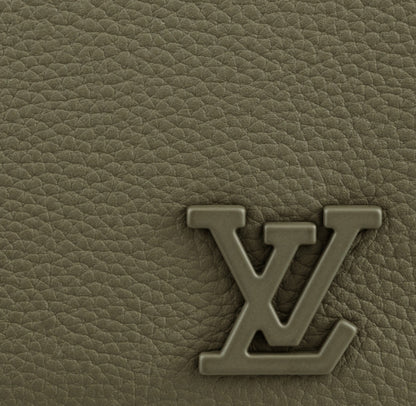 国内即発 LouisVuitton ファストラインウエアラブルウォレット