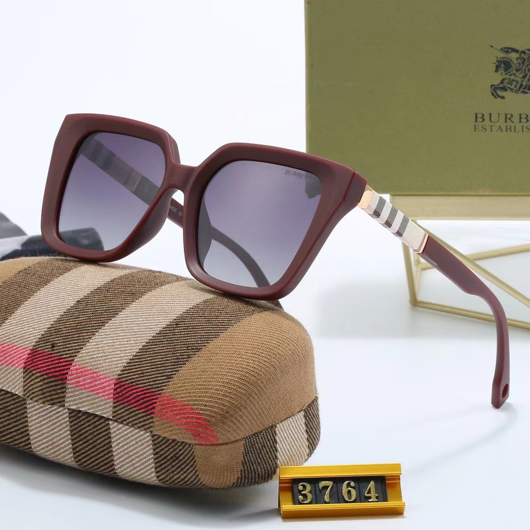 Burberry サングラス 23zm