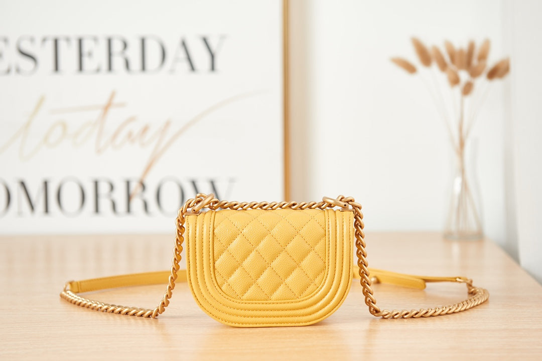 Chanel MINI 22 COCO BEACH AS3315