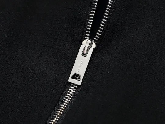 【BURBERRY公式旗艦店】バーバリー スーツ ご好評に付き再入荷！240918