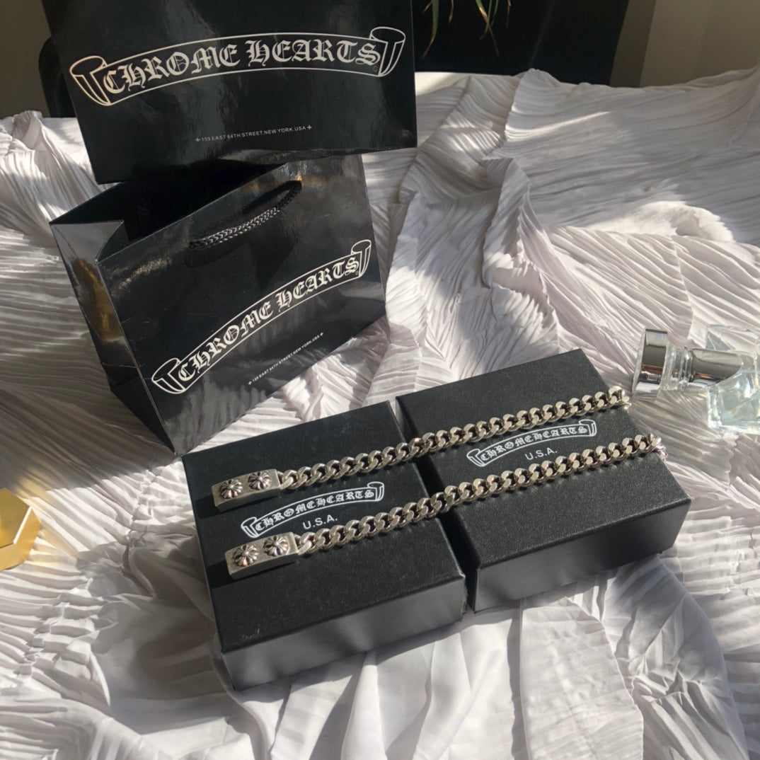 Chrome Hearts(クロムハーツ)フラワーブレスレット