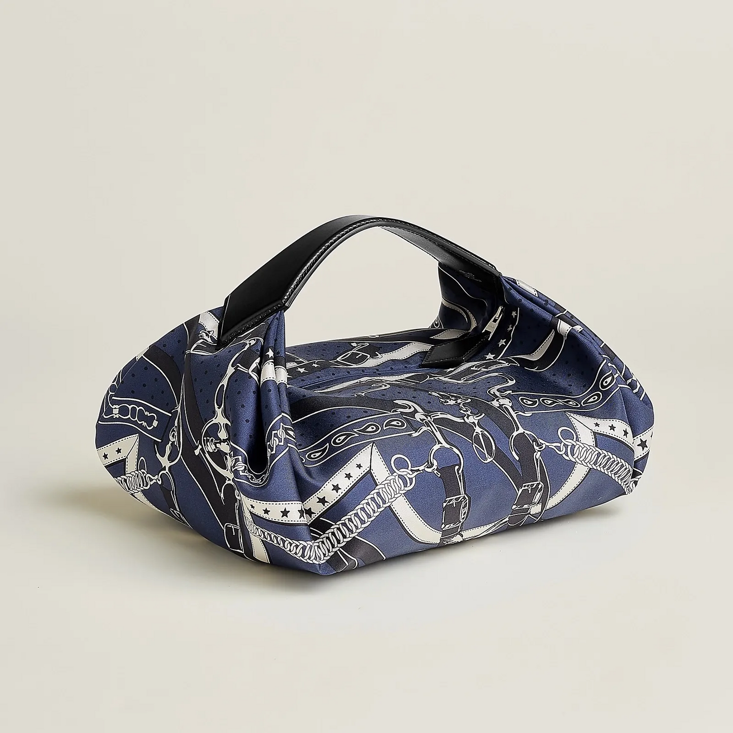 【目を引くデザイン】HERMES BALUSOIE バッグ