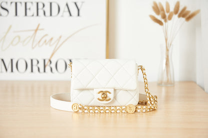 Chanel MINI CLASSIC FLAP BAG AS3368