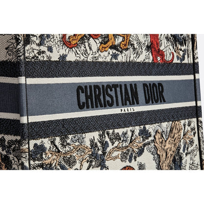 【DIOR】入手困難！セレブ芸能人御用達・ロゴ アニマル 刺繍 バッグ トート 選べる4色