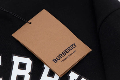 【 Burberry 旗艦店】ご好評に付き再入荷！！