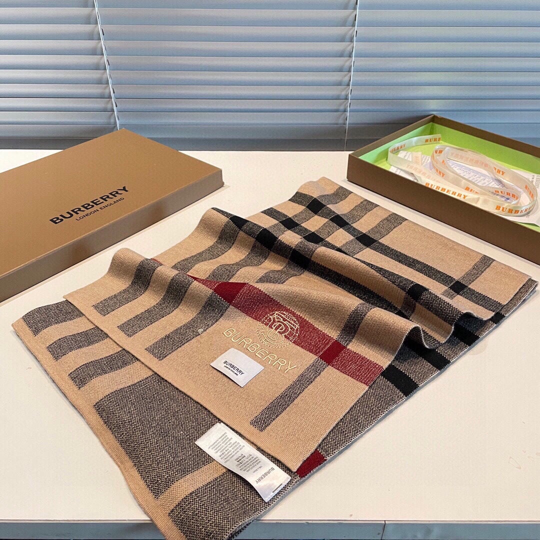 【BURBERRY バーバリー】スカーフ32*200CM