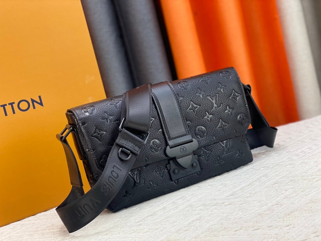 【人気】LV S-Cape モノグラムメッセンジャーバッグ ショルダー M46794 M23741