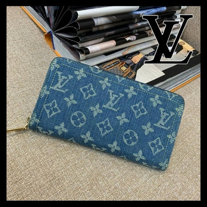 ◆ユニークデザイン【 Louis Vuitton 】ジッピー・ウォレット M82958