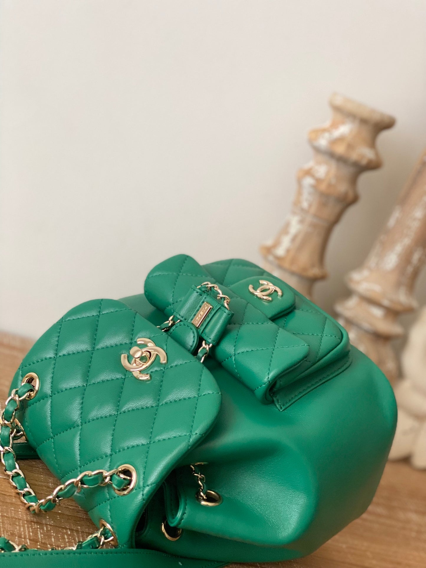 CHANEL 2022 DUMA 2908