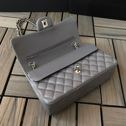 Chanel Flap Bag 1112