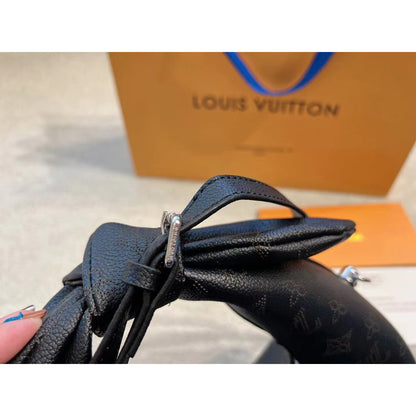 L&v WHY KNOT 蝶ネクタイ型トートバッグ